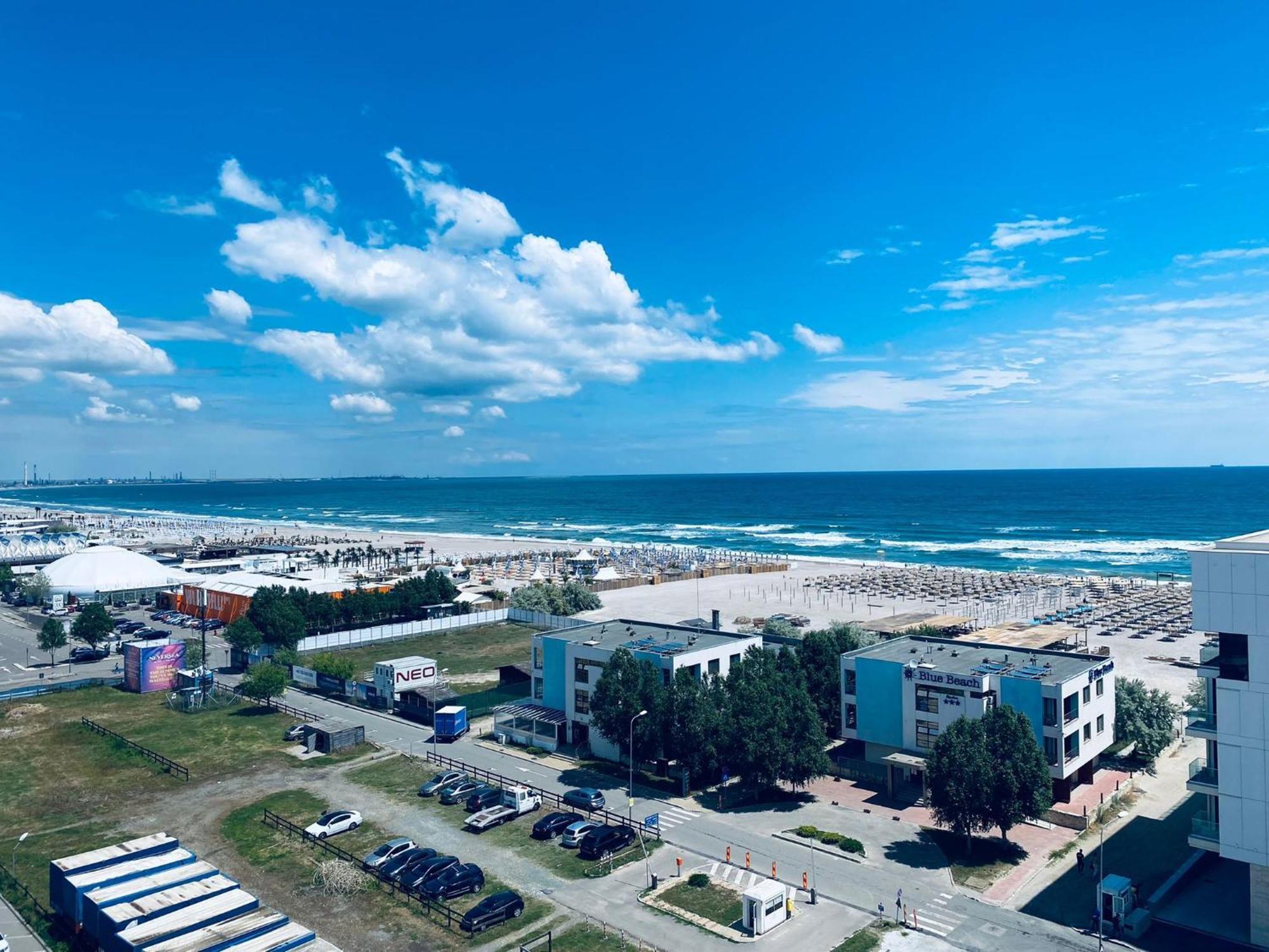 Summerland Mamaia View Exterior photo